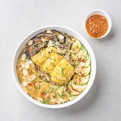 Fish Maqluba with Daqoos